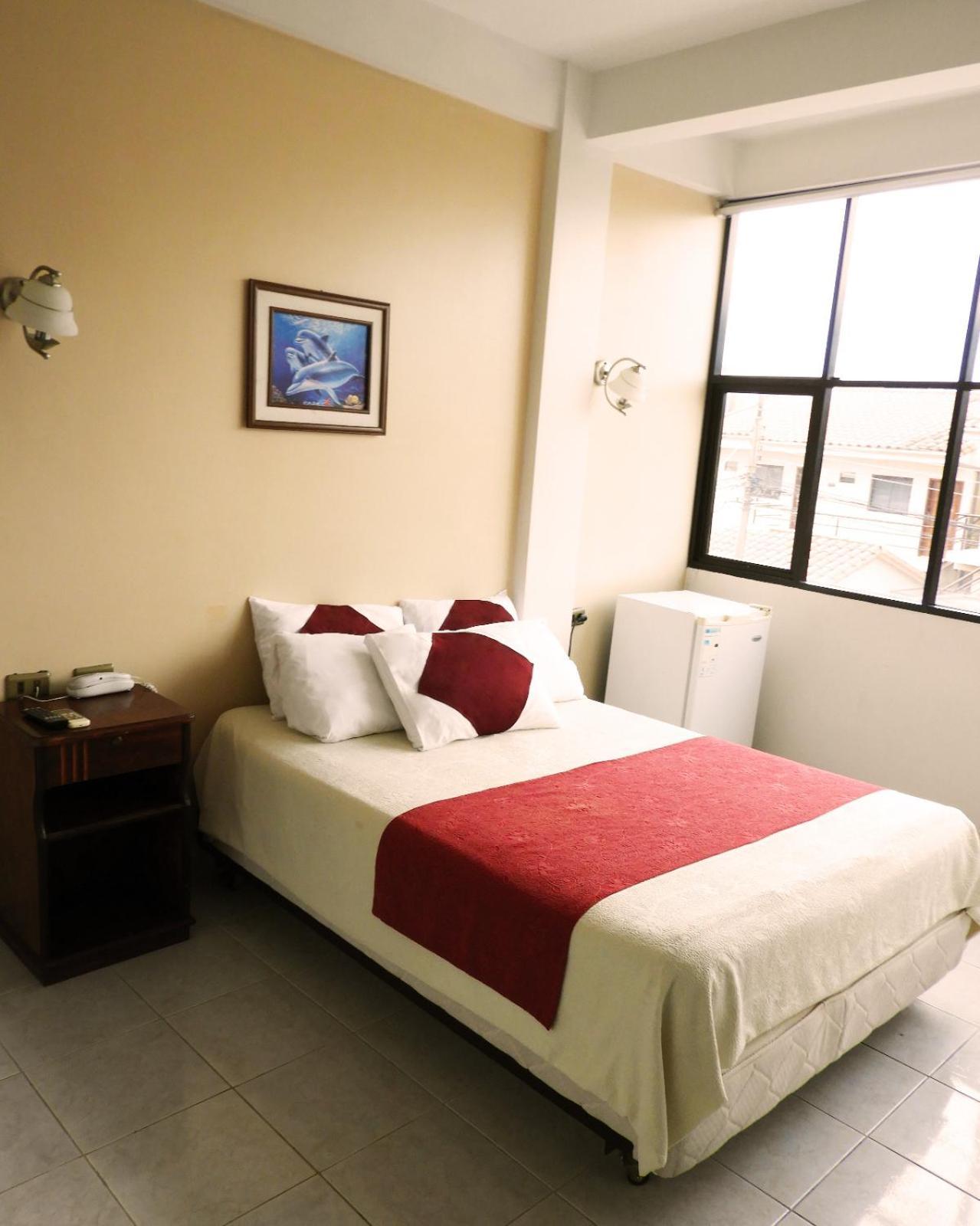 Hotel Plaza Center Santa Cruz de La Sierra Exterior photo